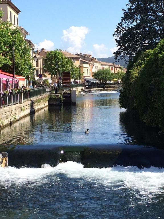 Jolie Appartement, L'Enclave Des Secrets LʼIsle-sur-la-Sorgue Cameră foto